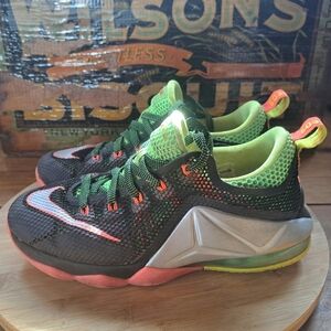 Nike LeBron 12 Low Remix Sneakers GS Size 4.5Y Green Volt Hot Lava 724557-003